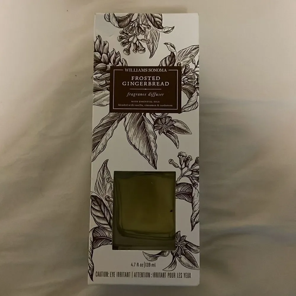 Williams Sonoma Frosted Gingerbread Diffuser NIB